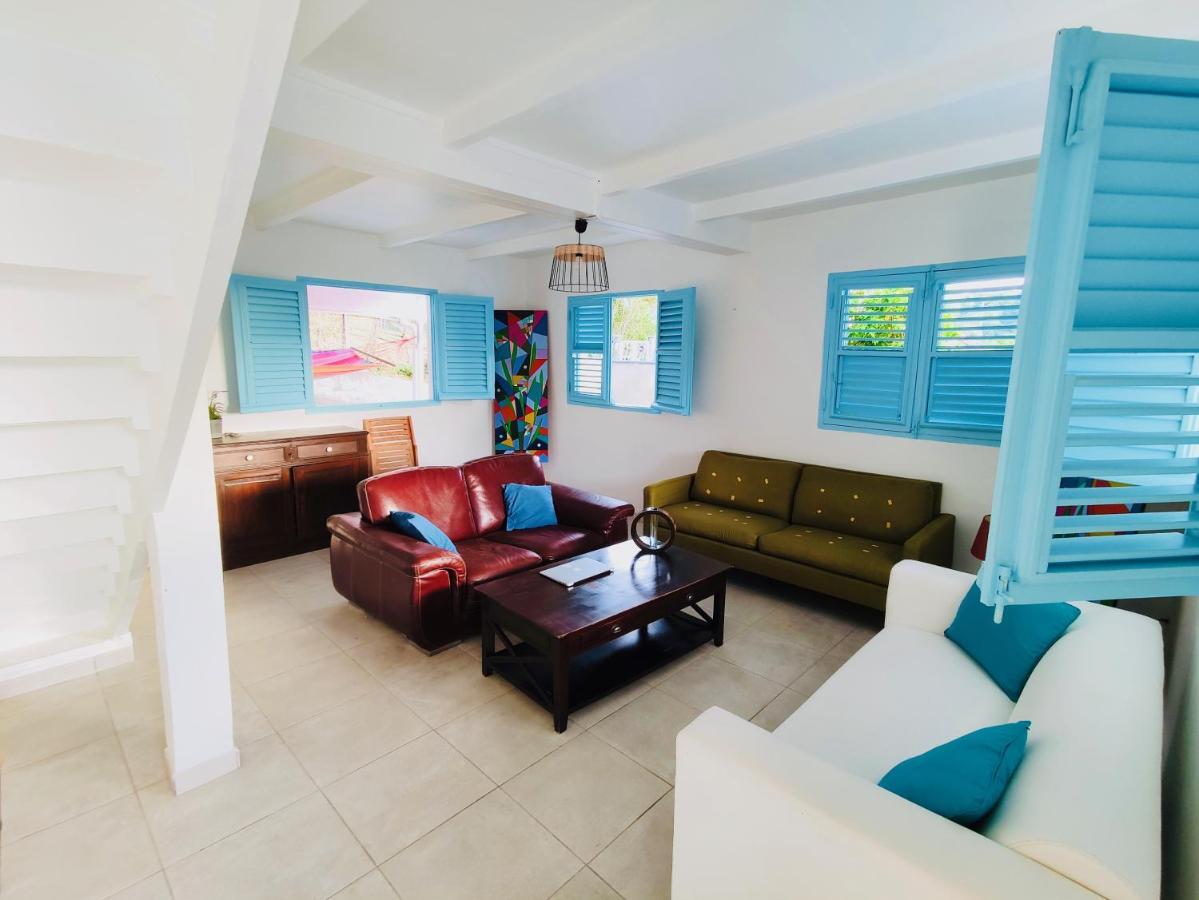 Location Maison Bleue Avec Piscine Privative Au Carbet Martinique Le Carbet Esterno foto